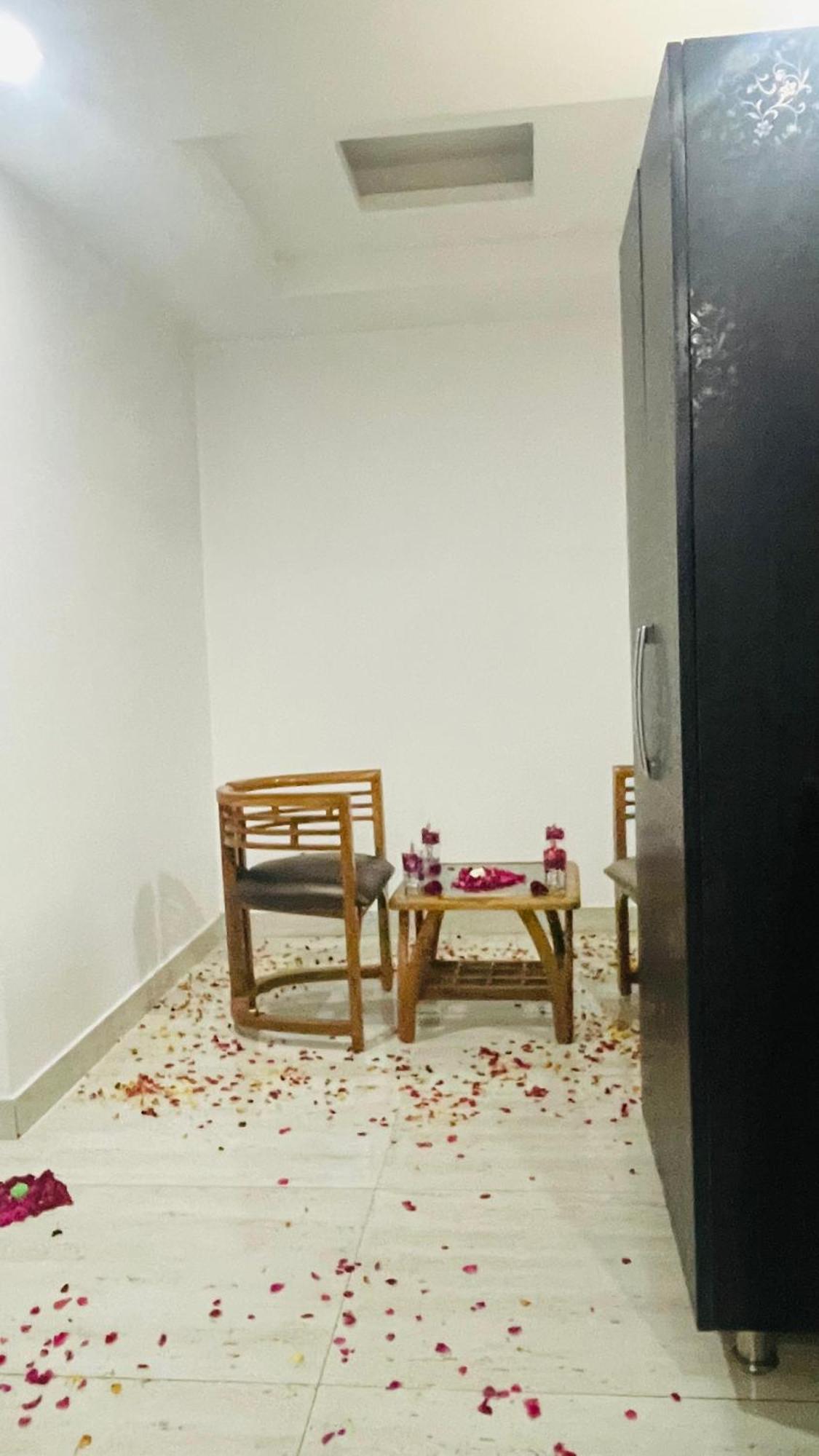 Hotel Royal Inn Igi نيودلهي المظهر الخارجي الصورة